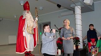 Święty Mikołaj spotkał się z osobami z niepełnosprawnościami